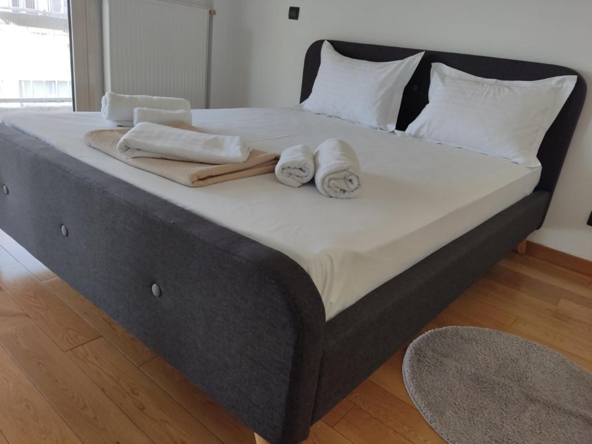 Luxury Living Athens By Yha Apartment Екстериор снимка